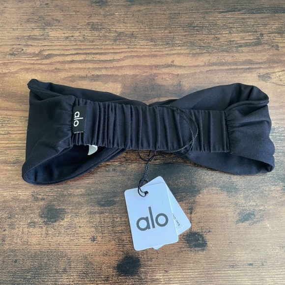 Alo Yoga Alosoft Headband - Picture 4 of 5
